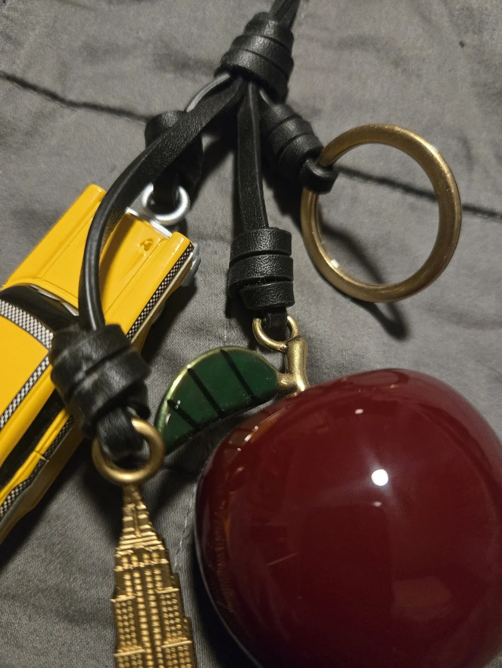 Coach New York Cluster Bag Charm - Picture 4 of 6